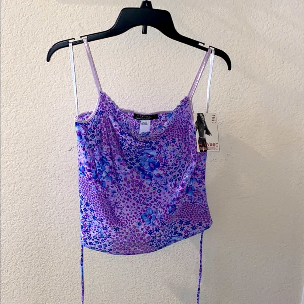 Floral R Wear Top